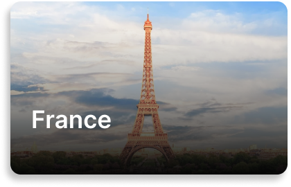 Eiffel Tower in Paris representing France visitor visa services offered by the best visitor visa consultant in Ahmedabad with expert application and documentation support